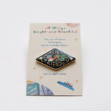 Alien Friendly Pin 外星人小襟章 (c)