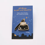 Create by Starlight Pin 星光下創作小襟章